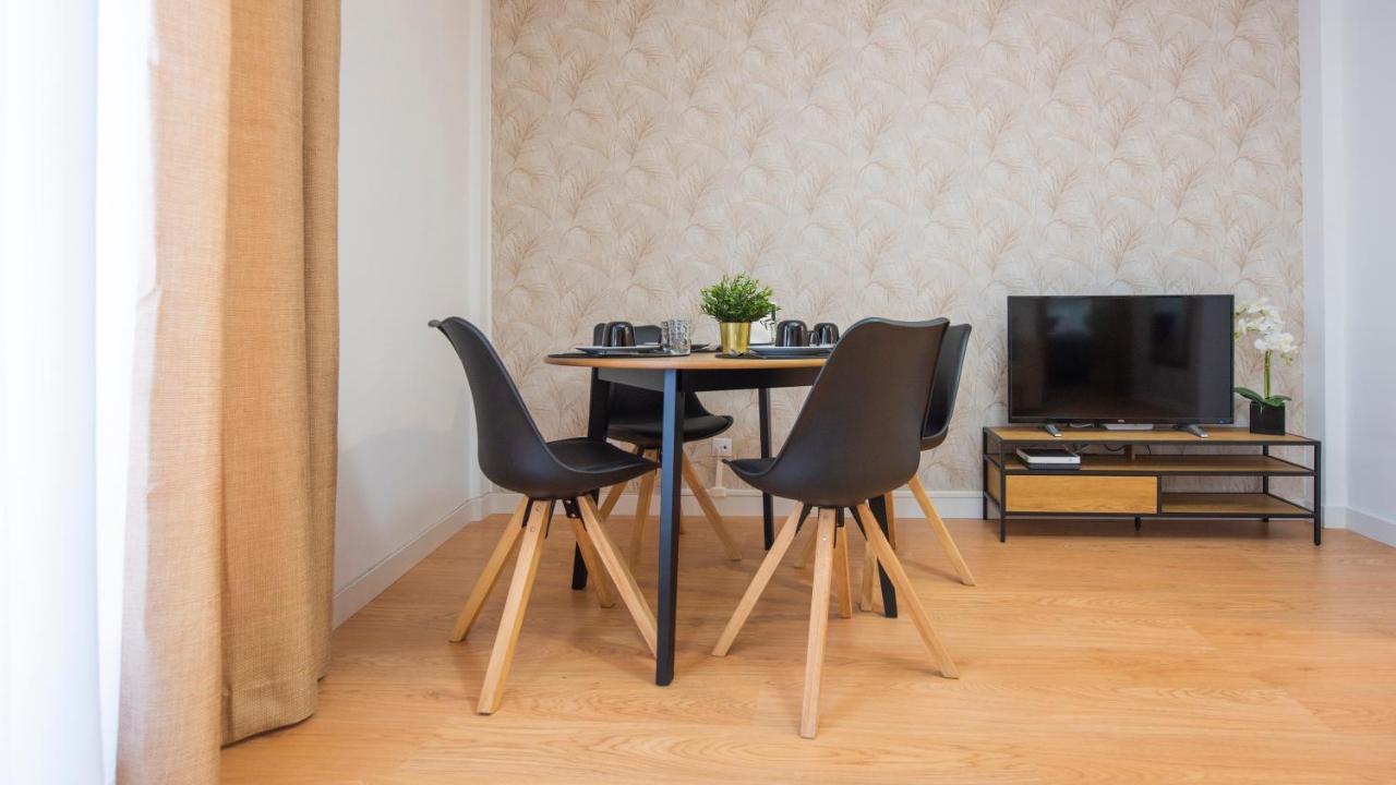 El Sueno De Carmelitas Con Parking Incluido - Apartamentos Aloha Toledo Exteriér fotografie