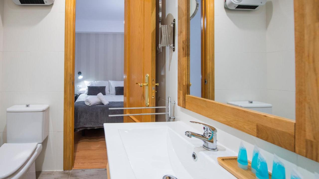 El Sueno De Carmelitas Con Parking Incluido - Apartamentos Aloha Toledo Exteriér fotografie