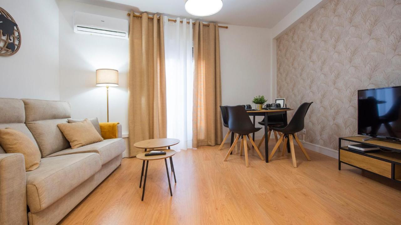 El Sueno De Carmelitas Con Parking Incluido - Apartamentos Aloha Toledo Exteriér fotografie